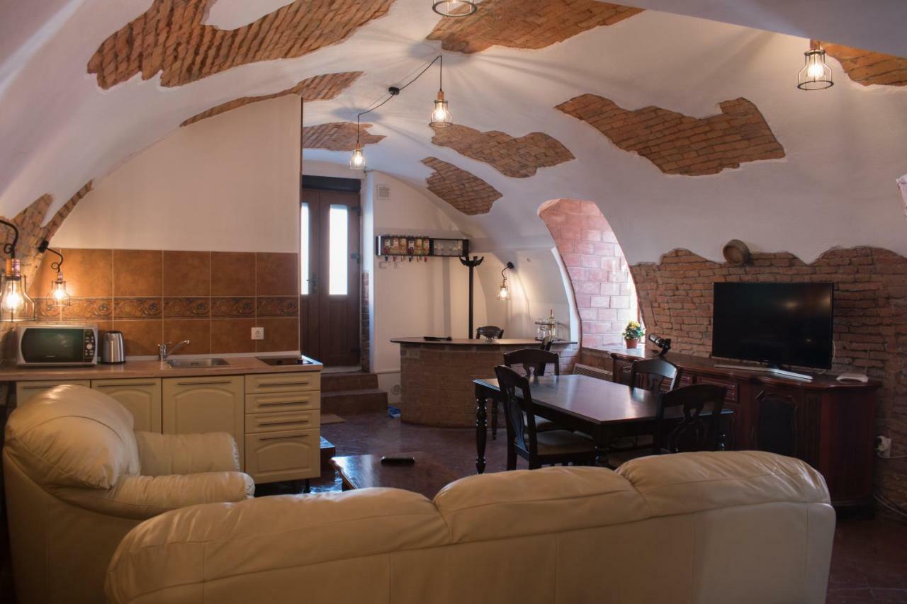 Wine Studio Central Residence Sibiu Dış mekan fotoğraf